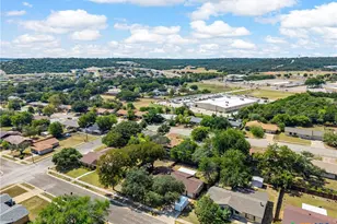 2001 Miles St, Copperas Cove, TX 76522 - Photo 33