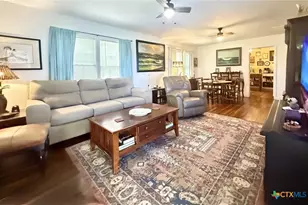 406 E Tres Palacios Ave, Palacios, TX 77465 - Photo 5
