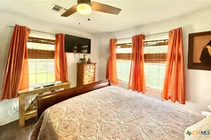 406 E Tres Palacios Ave, Palacios, TX 77465 - Photo 19