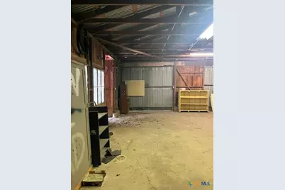 206 E Pine Street, Seguin, TX 78155 - Photo 25
