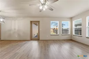 1306 Fern Ct, Gonzales, TX 78629 - Photo 3