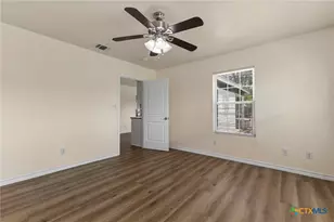 2018 Katy St, New Braunfels, TX 78130 - Photo 15