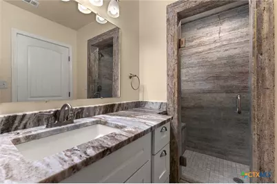 2018 Katy Street, New Braunfels, TX 78130 - Photo 17