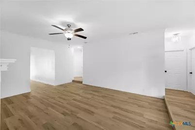 301 Trentwood Circle, Victoria, TX 77901 - Photo 7