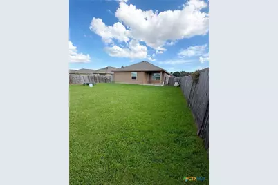1619 Wedgewood Trail, Lockhart, TX 78644 - Photo 5