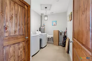 16905 FM112, Thrall, TX 76578 - Photo 33