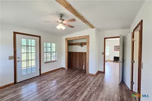 1501 Kothmann Dr, Seguin, TX 78155 - Photo 9