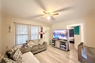 220 Fm-1686, Telferner, TX 77988 - Photo 3