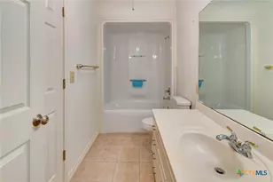 192 Huron St, Victoria, TX 77905 - Photo 35