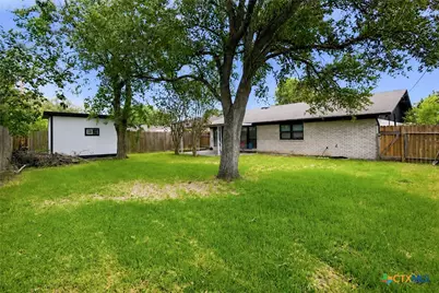 204 Timberlane, Victoria, TX 77901 - Photo 21