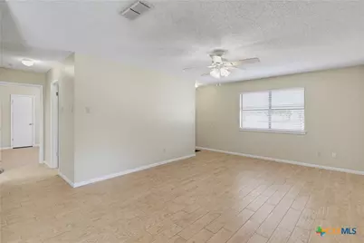 16615 Fm 725, Seguin, TX 78155 - Photo 13
