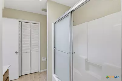 16615 Fm 725, Seguin, TX 78155 - Photo 17