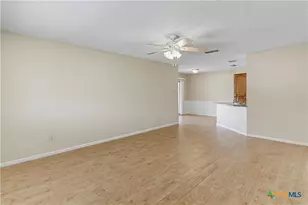 16615 FM725, Seguin, TX 78155 - Photo 7