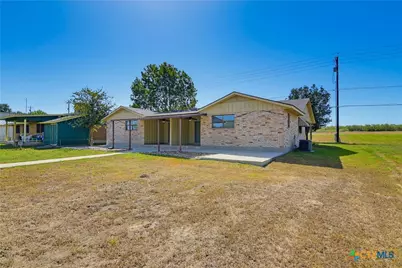 16615 Fm 725, Seguin, TX 78155 - Photo 3