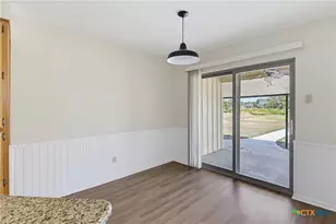 16615 FM725, Seguin, TX 78155 - Photo 25