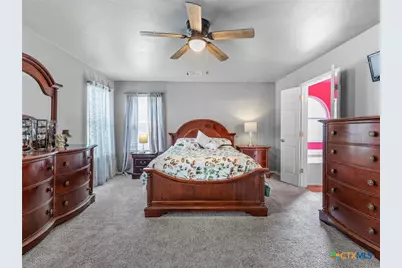 2449 Harris Circle, New Braunfels, TX 78130 - Photo 15