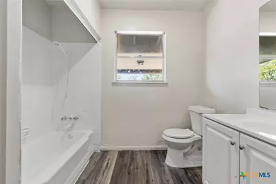 803 W Bryce Avenue, Killeen, TX 76541 - Photo 11