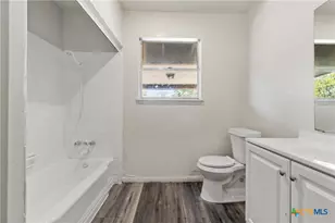 803 W Bryce Ave, Killeen, TX 76541 - Photo 11