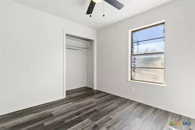 803 W Bryce Avenue, Killeen, TX 76541 - Photo 13