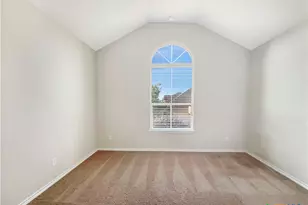 4702 Guildford Dr, Belton, TX 76513 - Photo 13