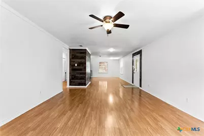 10 E Aztec Lane, Morgans Point Resort, TX 76513 - Photo 11