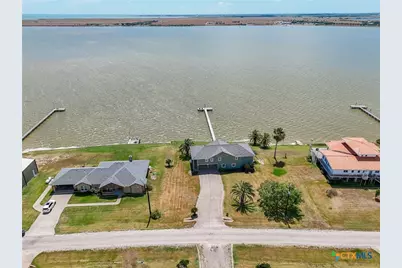 1440 W Bayshore Drive, Palacios, TX 77465 - Photo 47