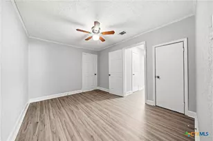1585 E Central, Lorena, TX 76655 - Photo 9
