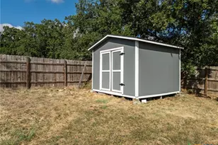 1585 E Central, Lorena, TX 76655 - Photo 15