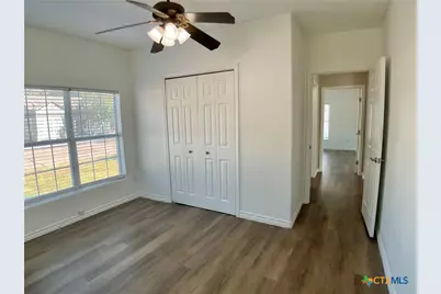 807 Pine Street, Victoria, TX 77901 - Photo 21