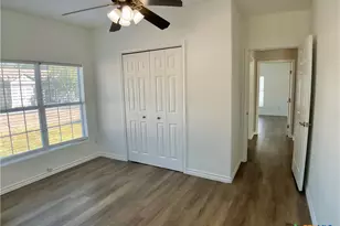 807 Pine St, Victoria, TX 77901 - Photo 21