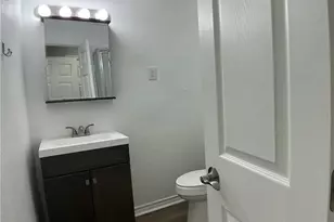807 Pine St, Victoria, TX 77901 - Photo 17