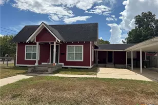 807 Pine St, Victoria, TX 77901 - Photo 29