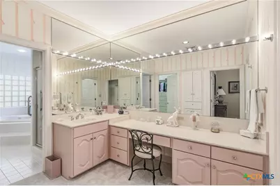 115 Alameda Circle, Victoria, TX 77904 - Photo 29