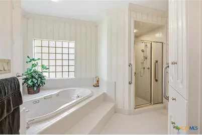 115 Alameda Circle, Victoria, TX 77904 - Photo 27