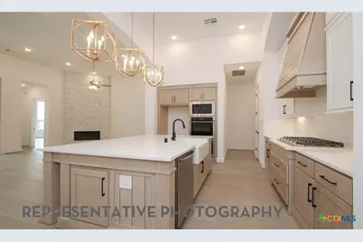 1823 Haecker View, New Braunfels, TX 78132 - Photo 3