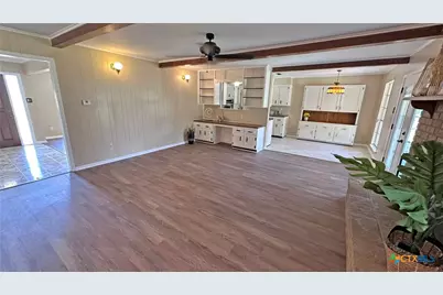 517 S Roy Reynolds Drive, Harker Heights, TX 76548 - Photo 7