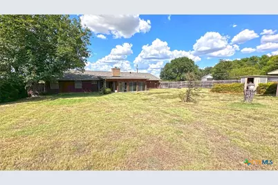 517 S Roy Reynolds Drive, Harker Heights, TX 76548 - Photo 35