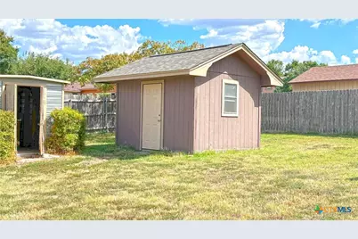 517 S Roy Reynolds Drive, Harker Heights, TX 76548 - Photo 37