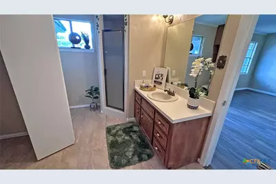 517 S Roy Reynolds Drive, Harker Heights, TX 76548 - Photo 21