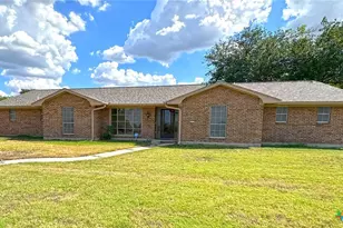 517 S Roy Reynolds Dr, Harker Heights, TX 76548 - Photo 3