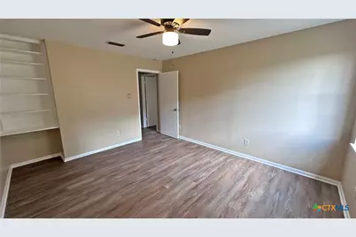 517 S Roy Reynolds Drive, Harker Heights, TX 76548 - Photo 23