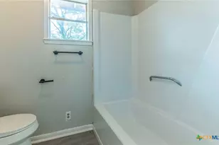 574 Oaklawn Dr, Rockdale, TX 76567 - Photo 15