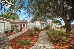 250 E 3rd St, Bloomington, TX 77951 - Photo 5