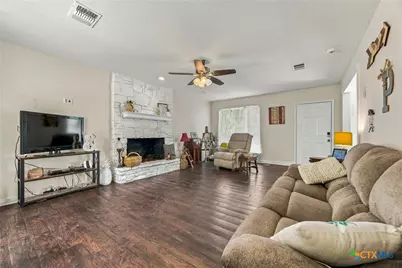 310 Park Village Lane, Seguin, TX 78155 - Photo 3