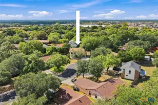 310 Park Village Ln, Seguin, TX 78155 - Photo 19