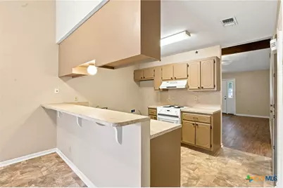 208 Versailles Street, Victoria, TX 77904 - Photo 13