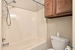 208 Versailles St, Victoria, TX 77904 - Photo 23