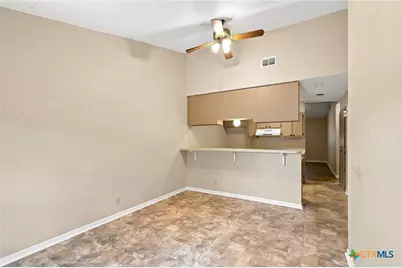 208 Versailles Street, Victoria, TX 77904 - Photo 11