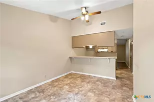 208 Versailles St, Victoria, TX 77904 - Photo 11