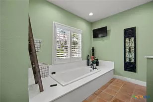 70 Guada Coma, New Braunfels, TX 78130 - Photo 19